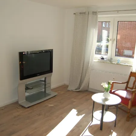In - 2 - Eingerichtet. Apartment *